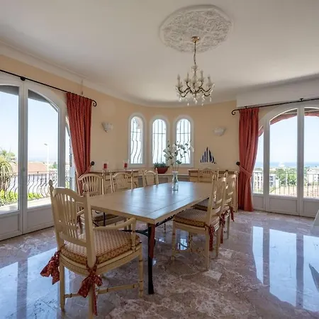Valentino - Vue Mer- Pool House / Piscine * אנטיב
